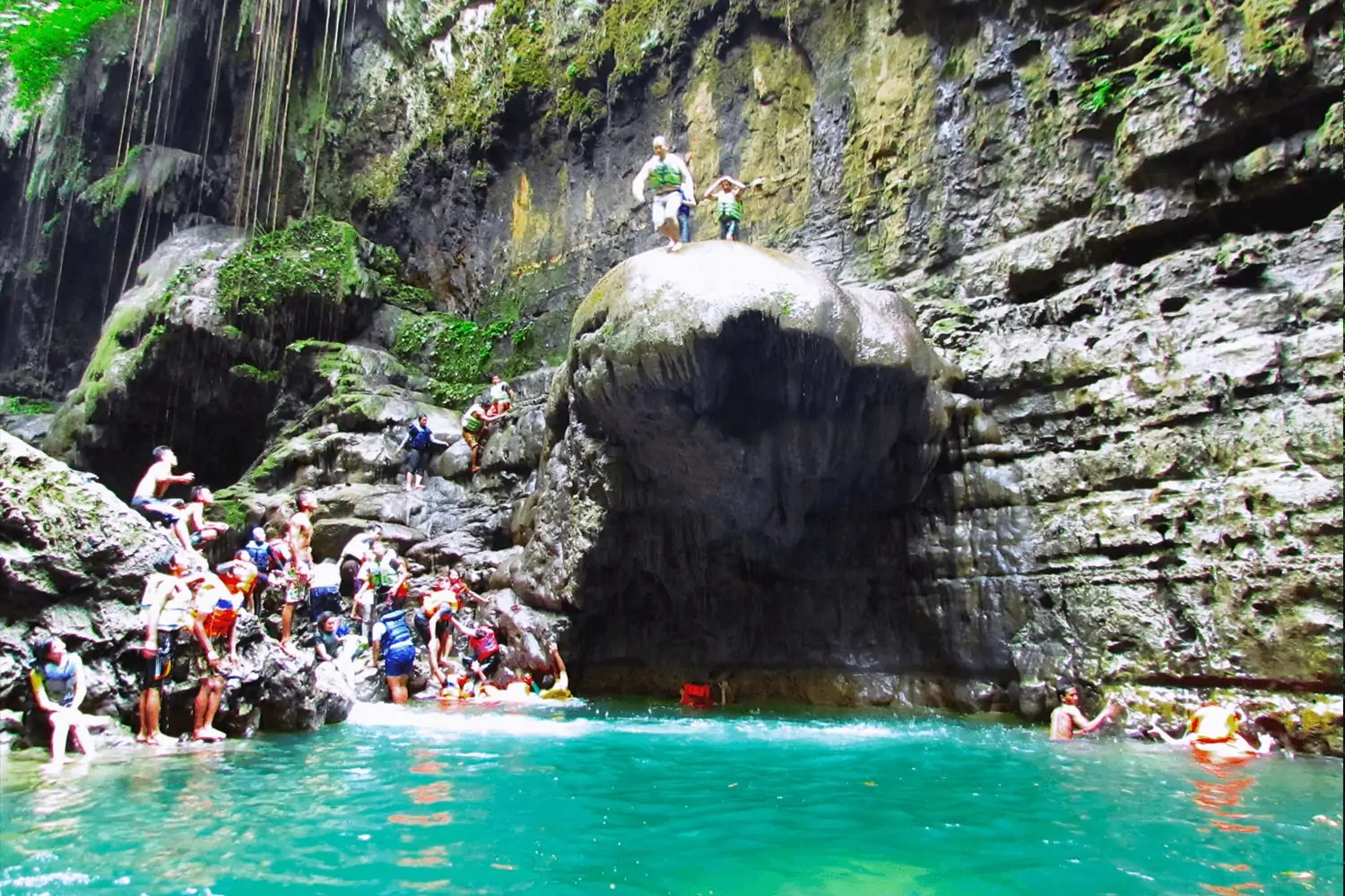 Paket Body Rafting Green Canyon Pangandaran