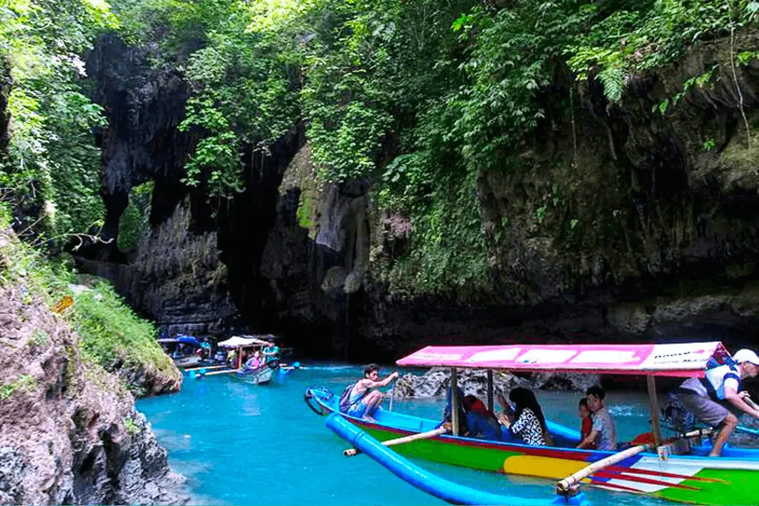 Paket Body Rafting Green Canyon Pangandaran